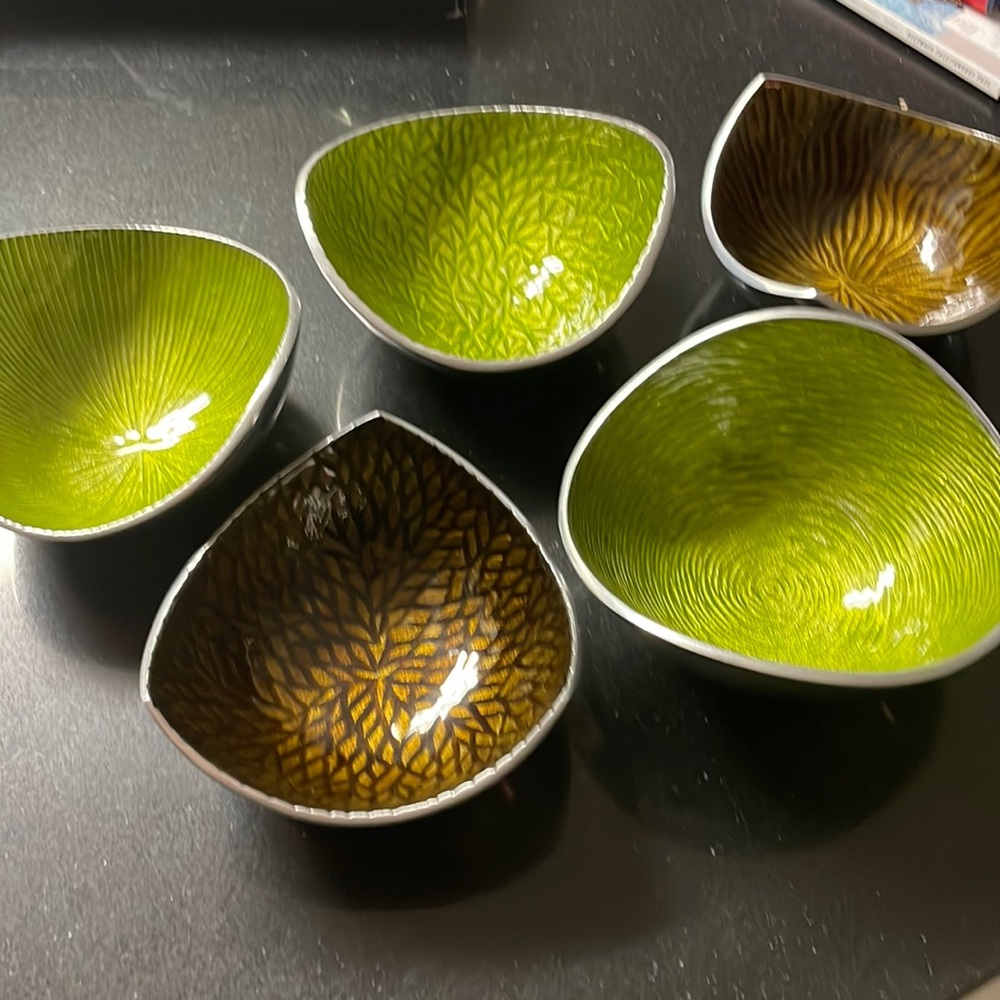 Little accent bowls.  There are perfect for nuts, dips whatever you want.